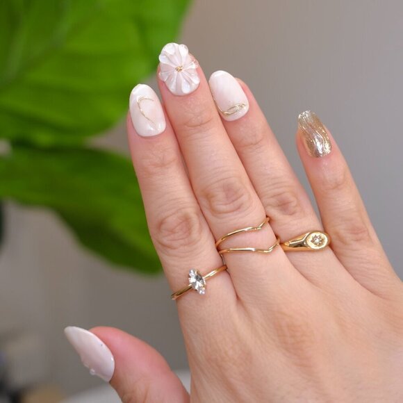 tipsy | Handmade Press On Nails | Squoval Short | Ivory Luxe | Off-White - Picture 5 of 14